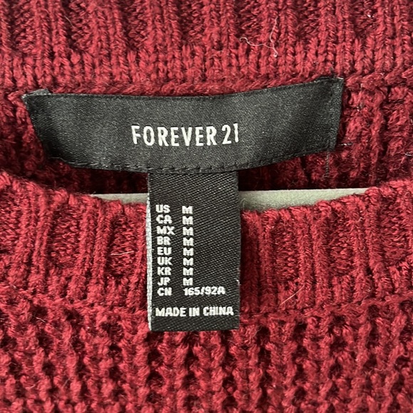 Maroon cropped knitted long-sleeve sweater from Forever 21. Size M. - Picture 5 of 7